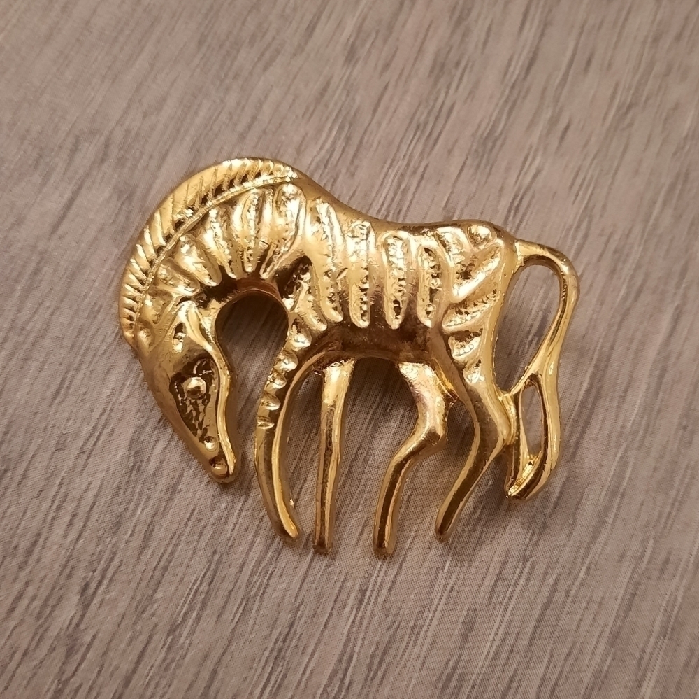 Vintage Gold Tone Art Deco Zebra Brooch
